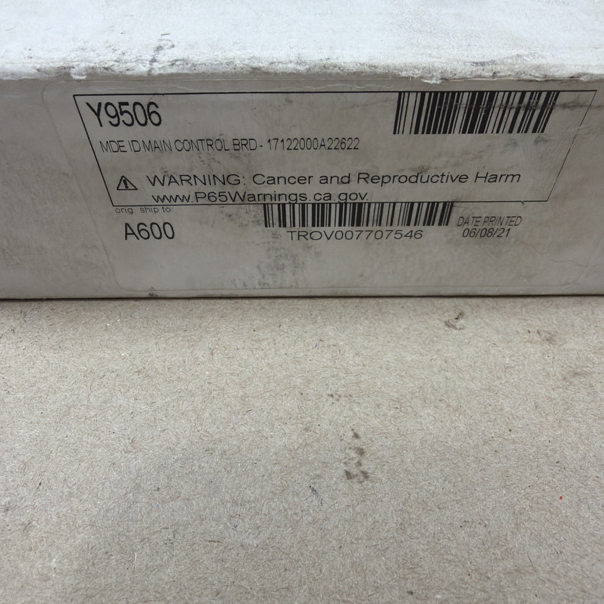 NEW🔥 Lennox 17122000A22622 Main Control Board Cat #  Y9506