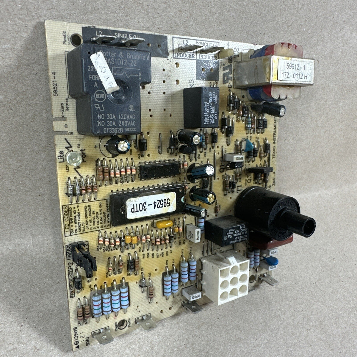 CNT03458 / 59612-1  / X13650875010   Control Circuit Board HVAC.  59524-3 (L430)