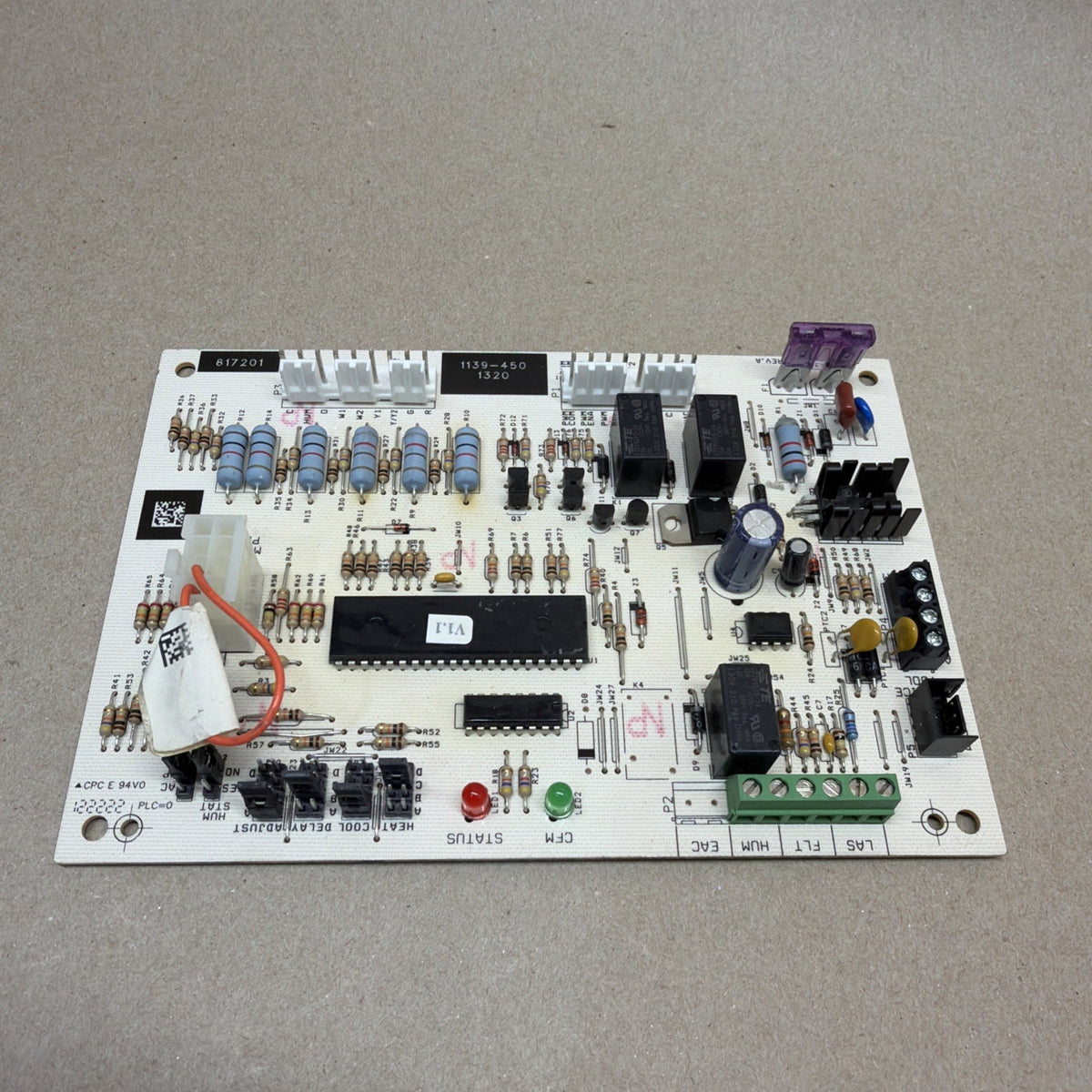 TESTED✅ York indoor furnace control board 1139-83-450 1139-450. 817201