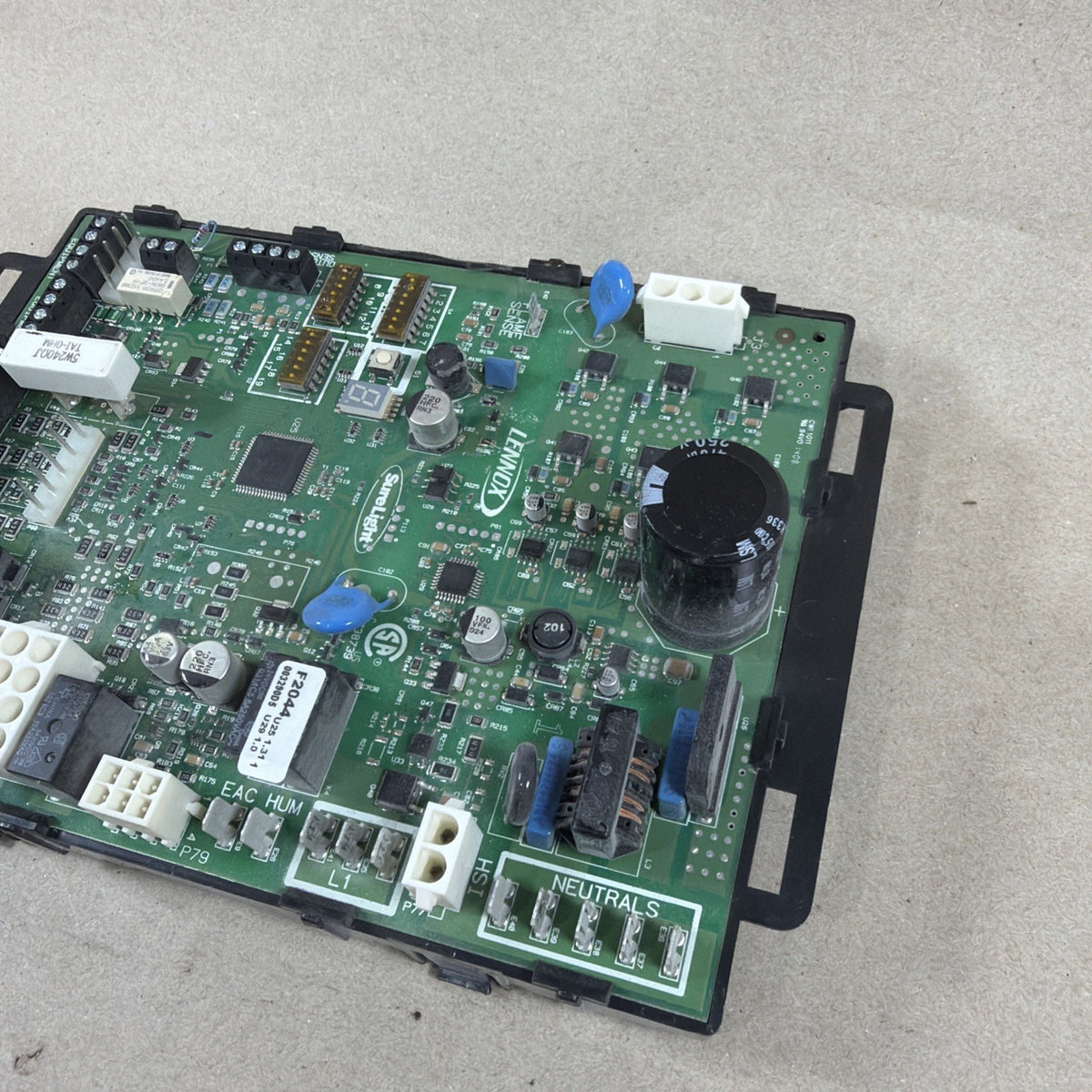 TESTED🔥 LENNOX SURELIGHT 102813-03 CONTROL Circuit BOARD S9240F2044