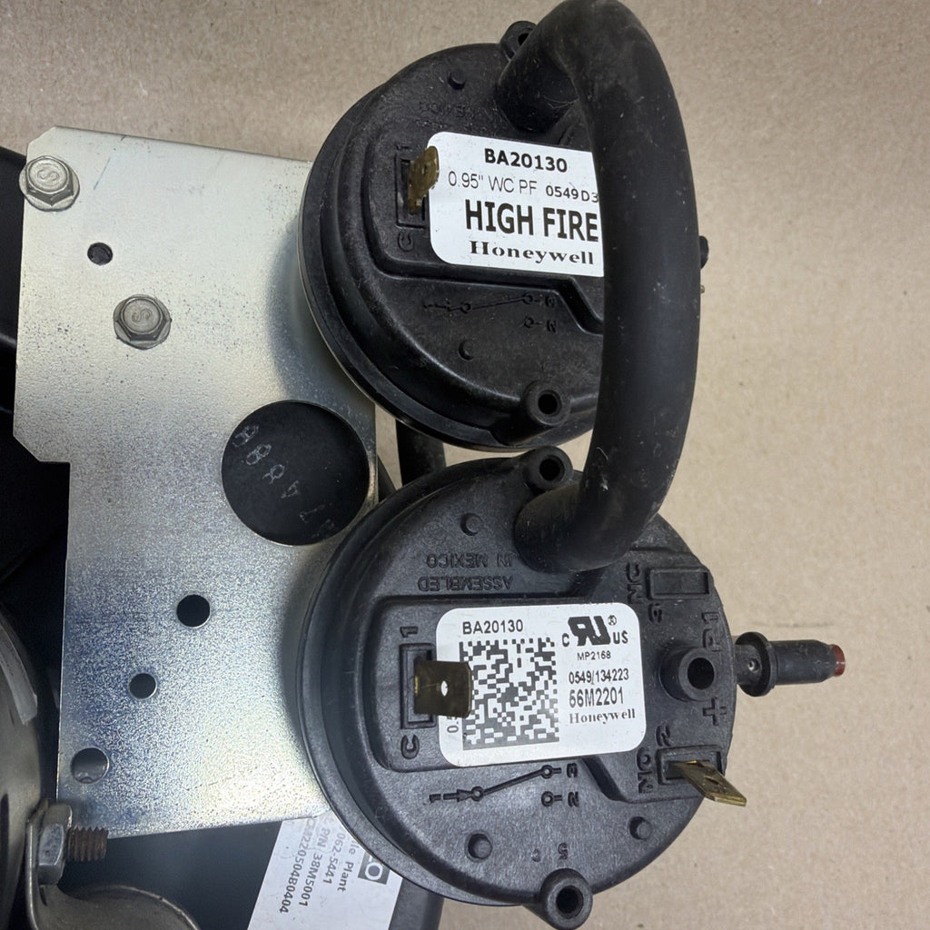 TESTED✅ Lennox 38M5001 Inducer Draft Blower Assembly Fasco 70625441 Motor