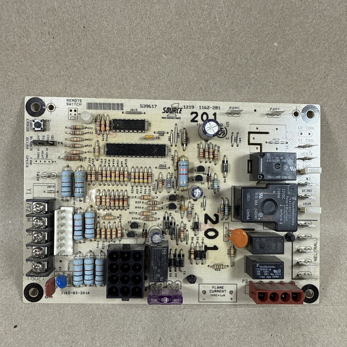 TESTED! York Coleman 1162-83-201A  1162-201 Control Circuit Board 539617 (G47)