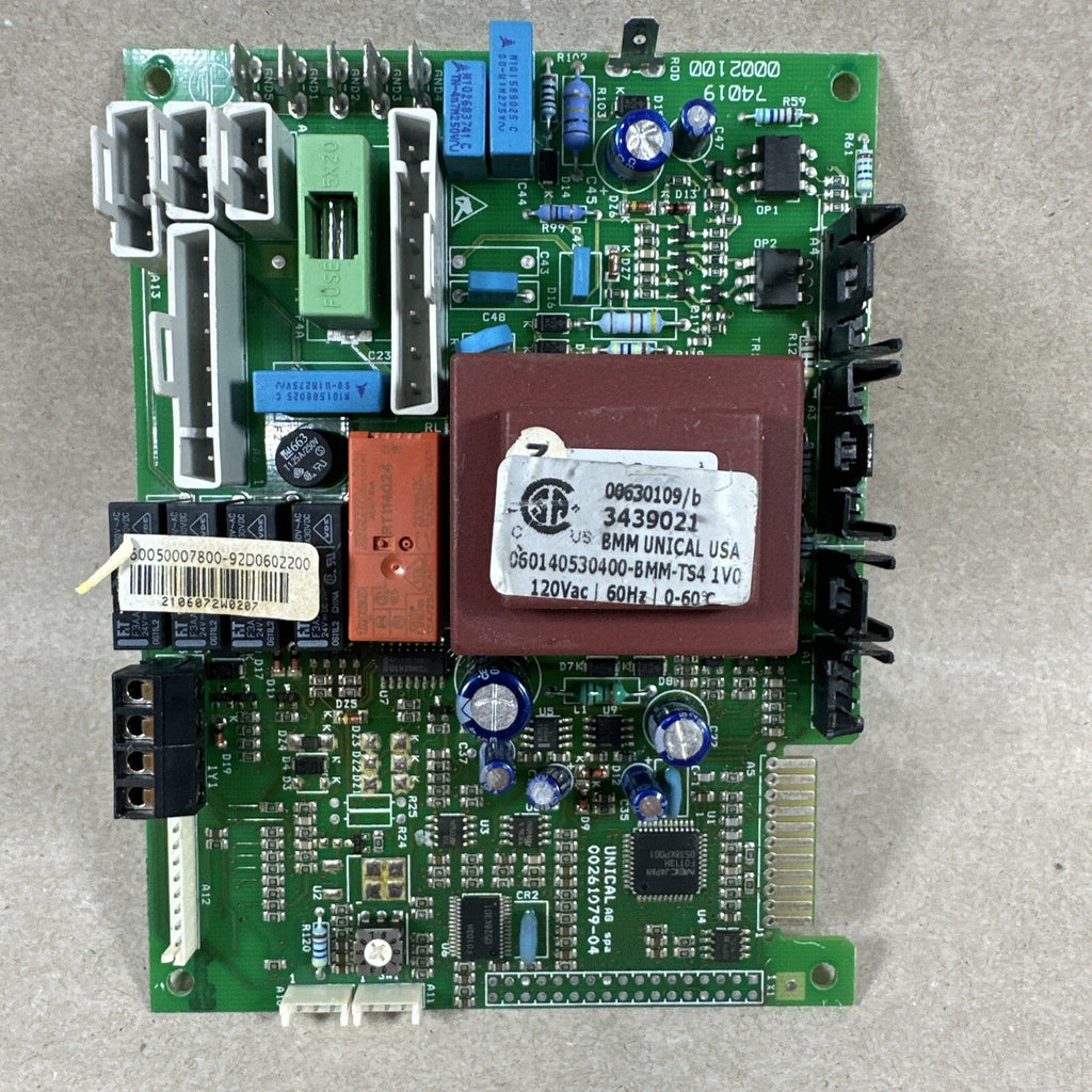 TESTED🔥 Unical AG Spa Control Circuit Board 3439021   00261079-04. 74019. (T70