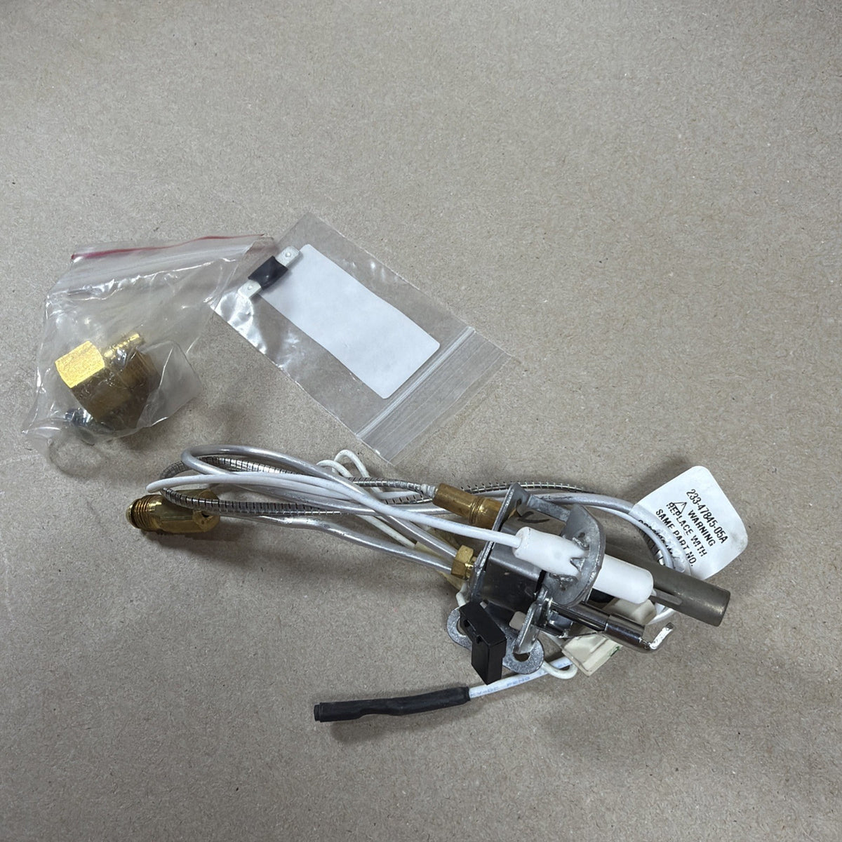 🔥🔥 Water Heater Natural Gas Pilot Assembly 233-47845-05A CS8840A1-1041 (N13)