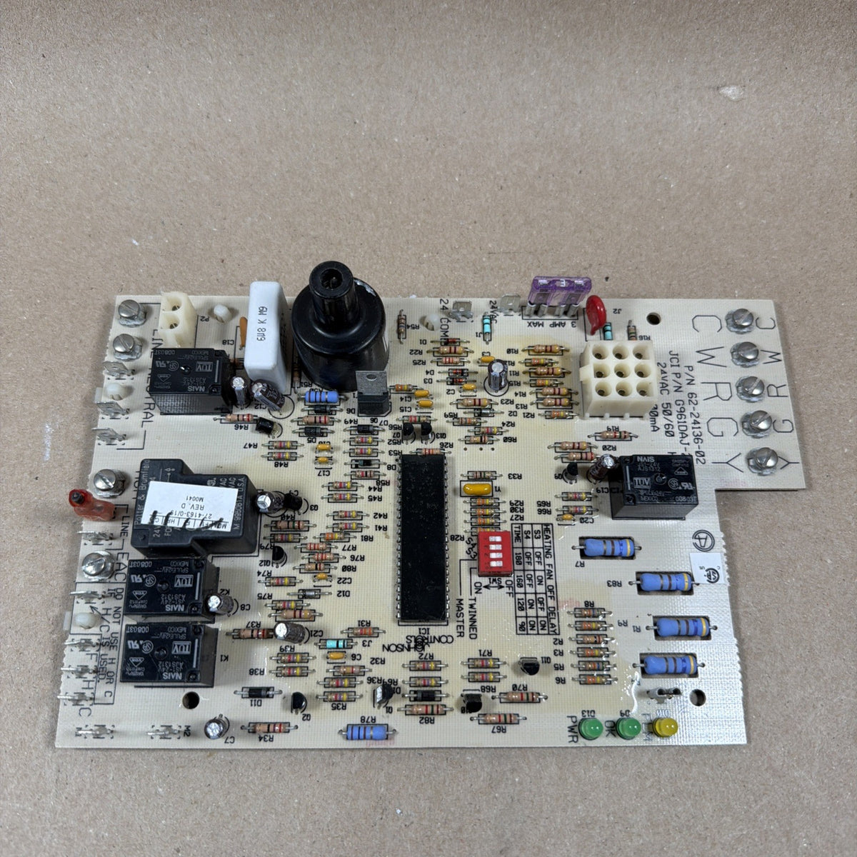 🔥🔥 Rheem 62-24136-02 Johnson Controls G961DAJ-2402 Furnace Circuit Board