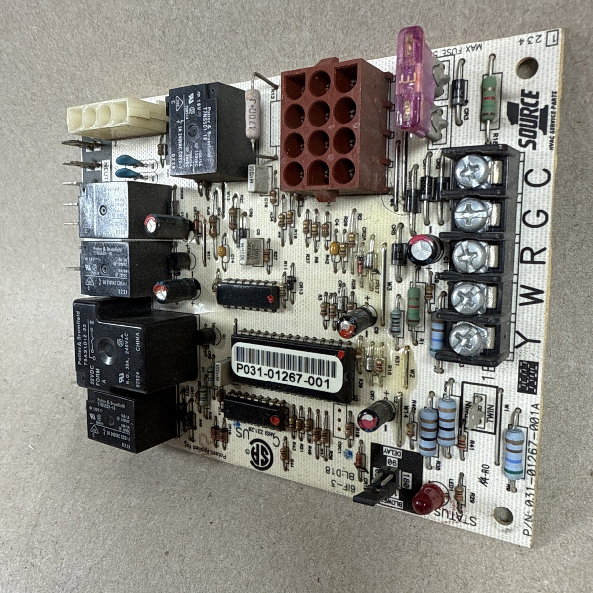 York Coleman P031-01267-001 Furnace Circuit Board SOURCE1 031-01267-001A (C90
