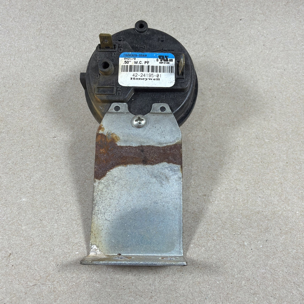 🔥 Furnace Air Pressure Switch Honeywell IS20329-5560 0.50" 42-24195-01 (Bin B)