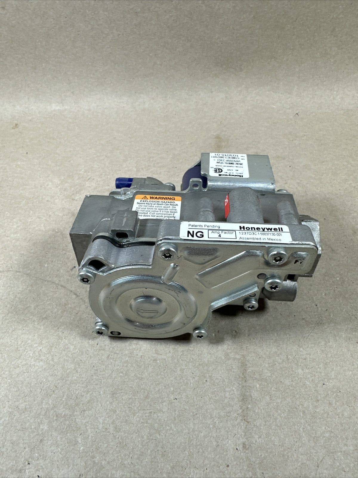 🔥🔥 HONEYWELL VR9205R2363 Modulating Gas Valve LENNOX 103016-01 72W34