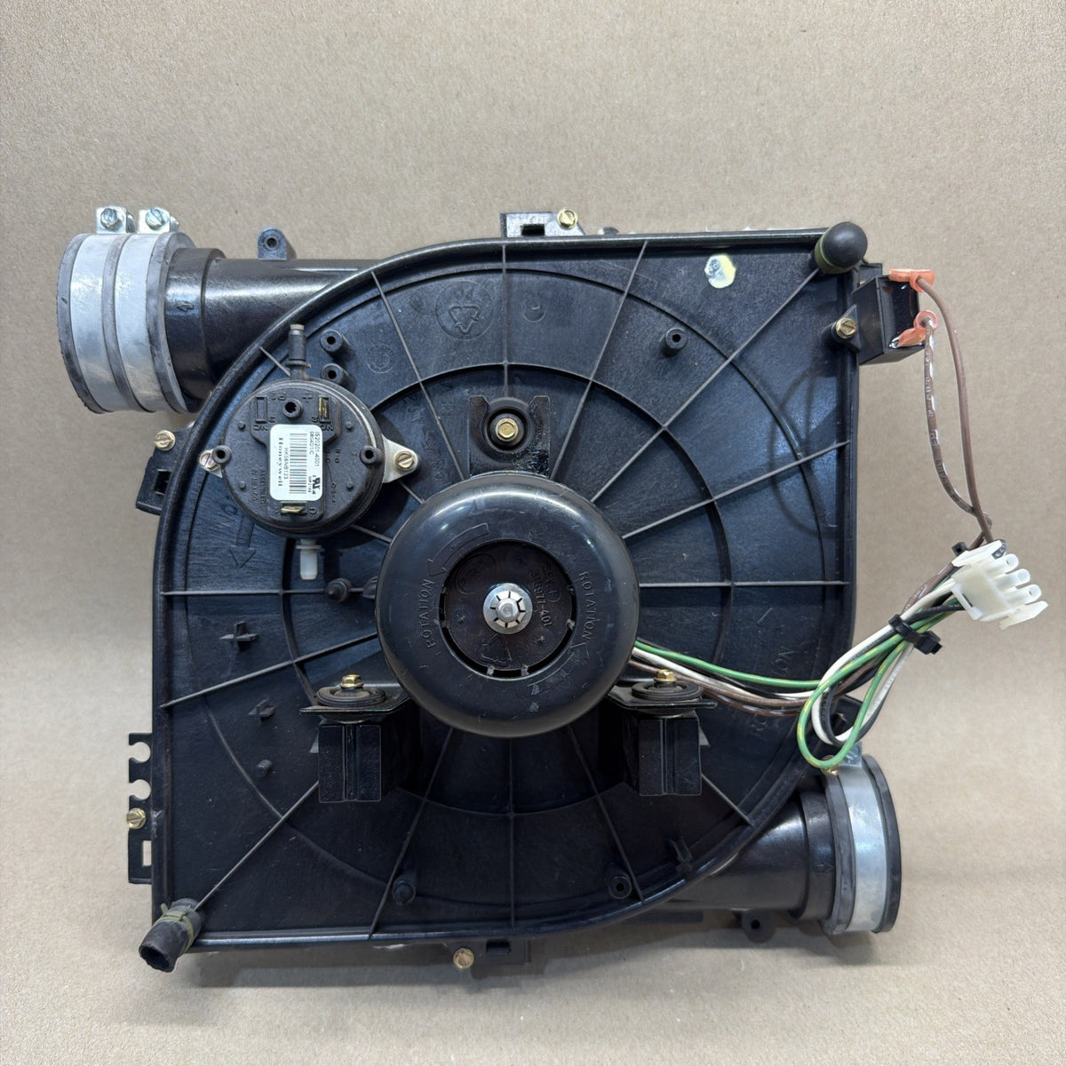 ✅ A.O. SMITH JE1D013N Carrier Bryant Draft Inducer Blower HC27CB119
