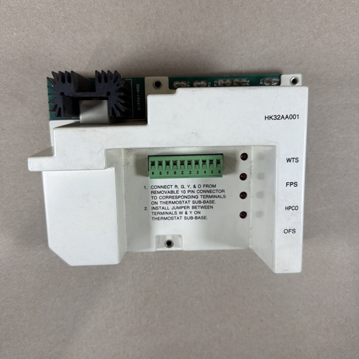🔥🔥 Carrier HK32AA001 HVAC Control Solid State Controller Potter & Brumfield