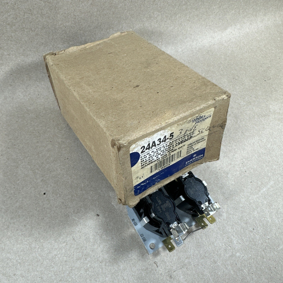 24A34-5 White Rogers Fan & Heat Sequencer Emerson Electric Mobile Home Furnace