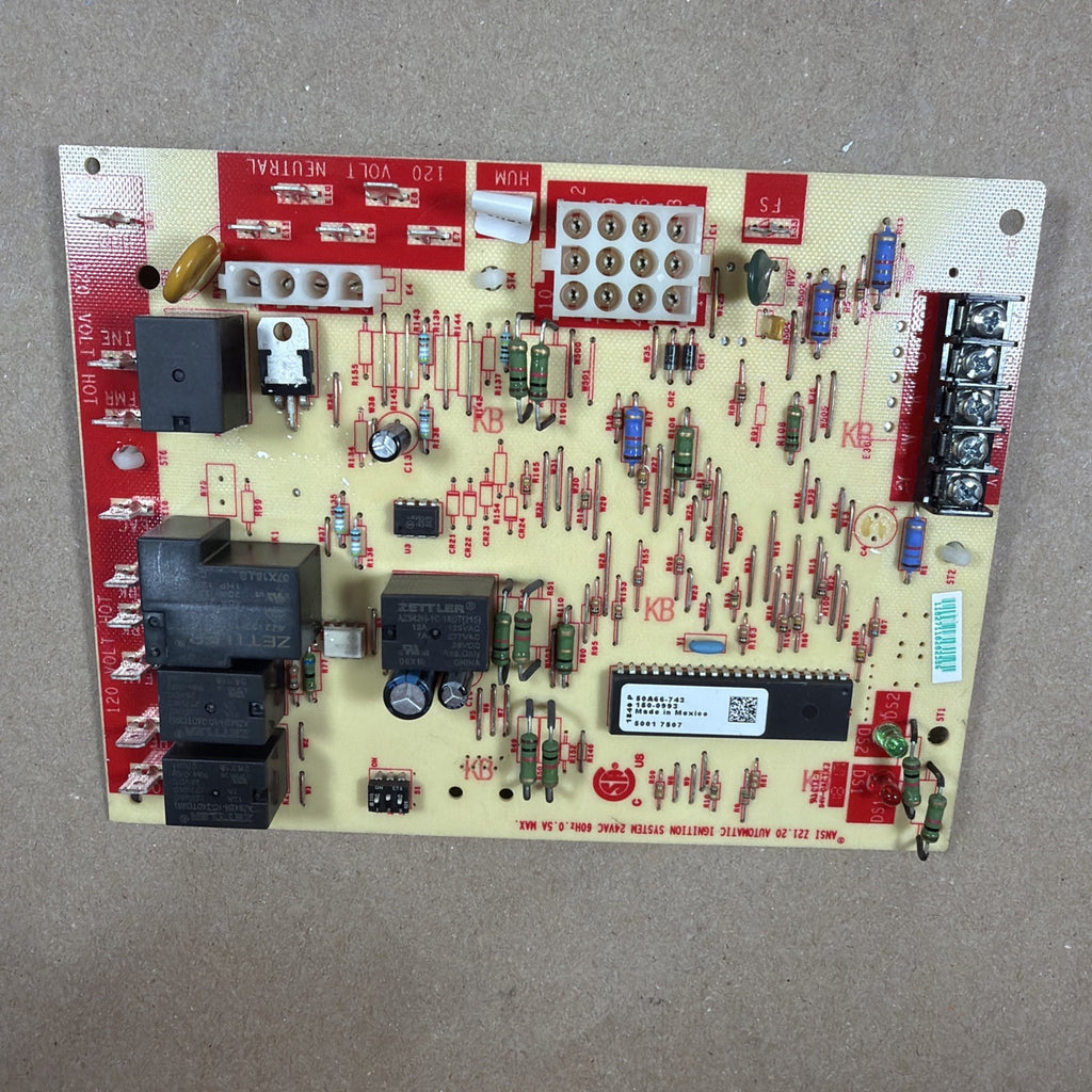 LENNOX 50A66-743 SureLight White Rodgers Control Circuit Board 150-0993