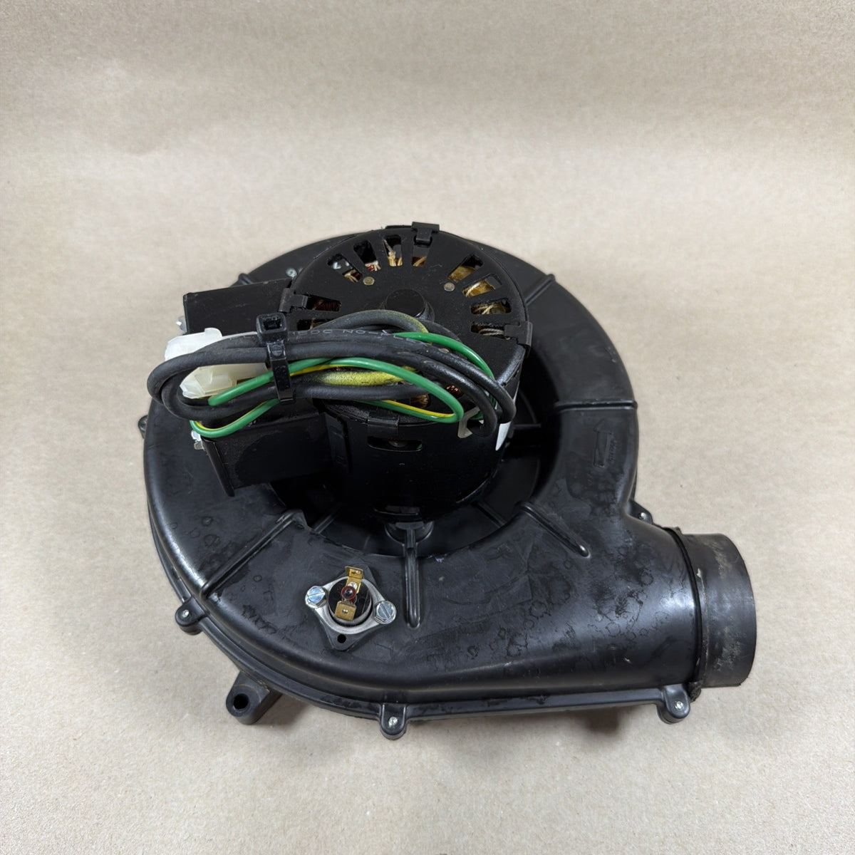 TESTED🔥 Nordyne Inducer Blower Assembly Fasco 70624637 Nordyne 6217010 (C12)