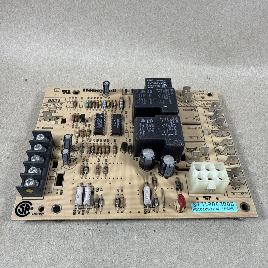 TESTED!!  Furnace Control Circuit Board ST9120C3000 HQ1010031HW Honeywell (L255)