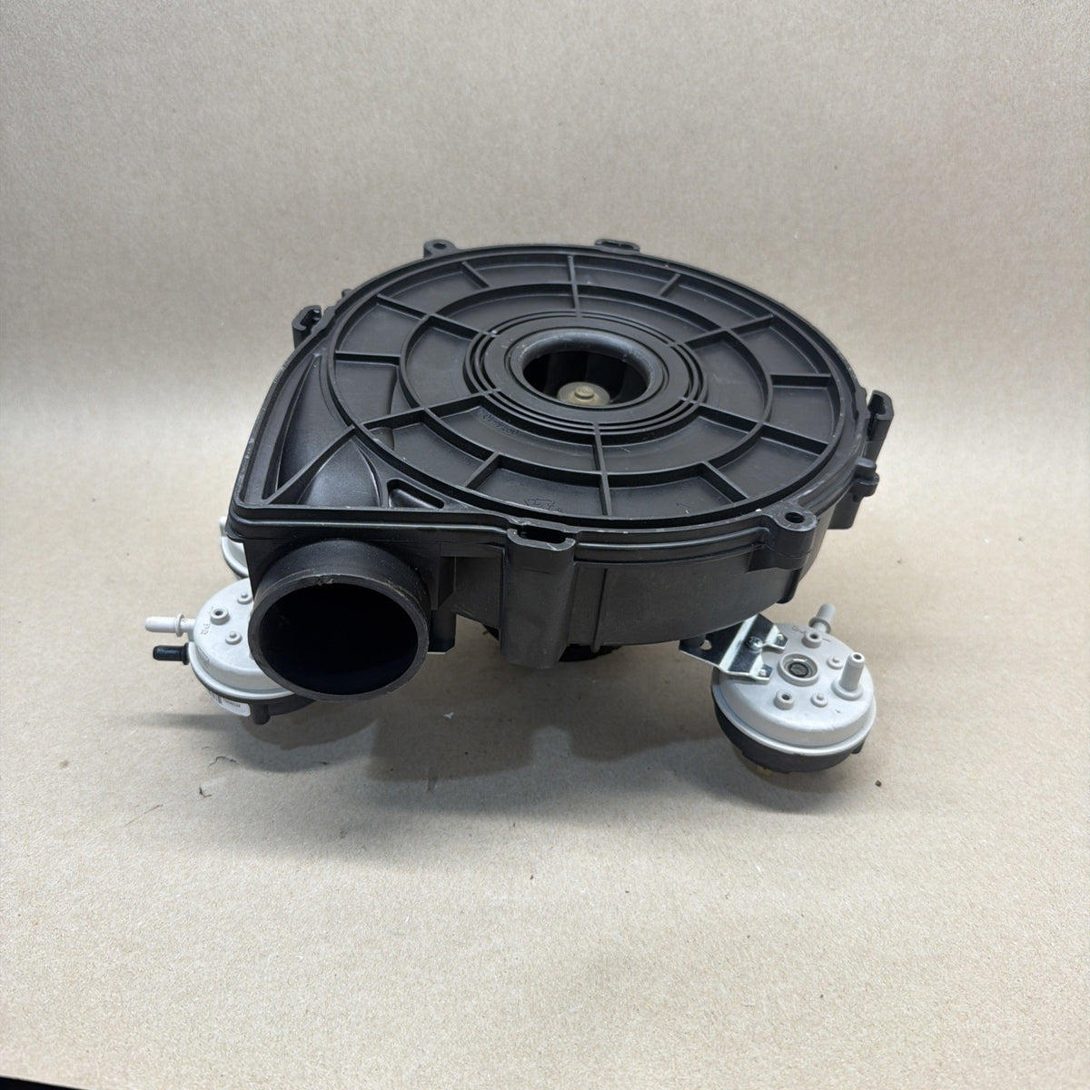 TESTED✅ 101547-01 Inducer Motor Assembly Fasco 70920282 7092-0282