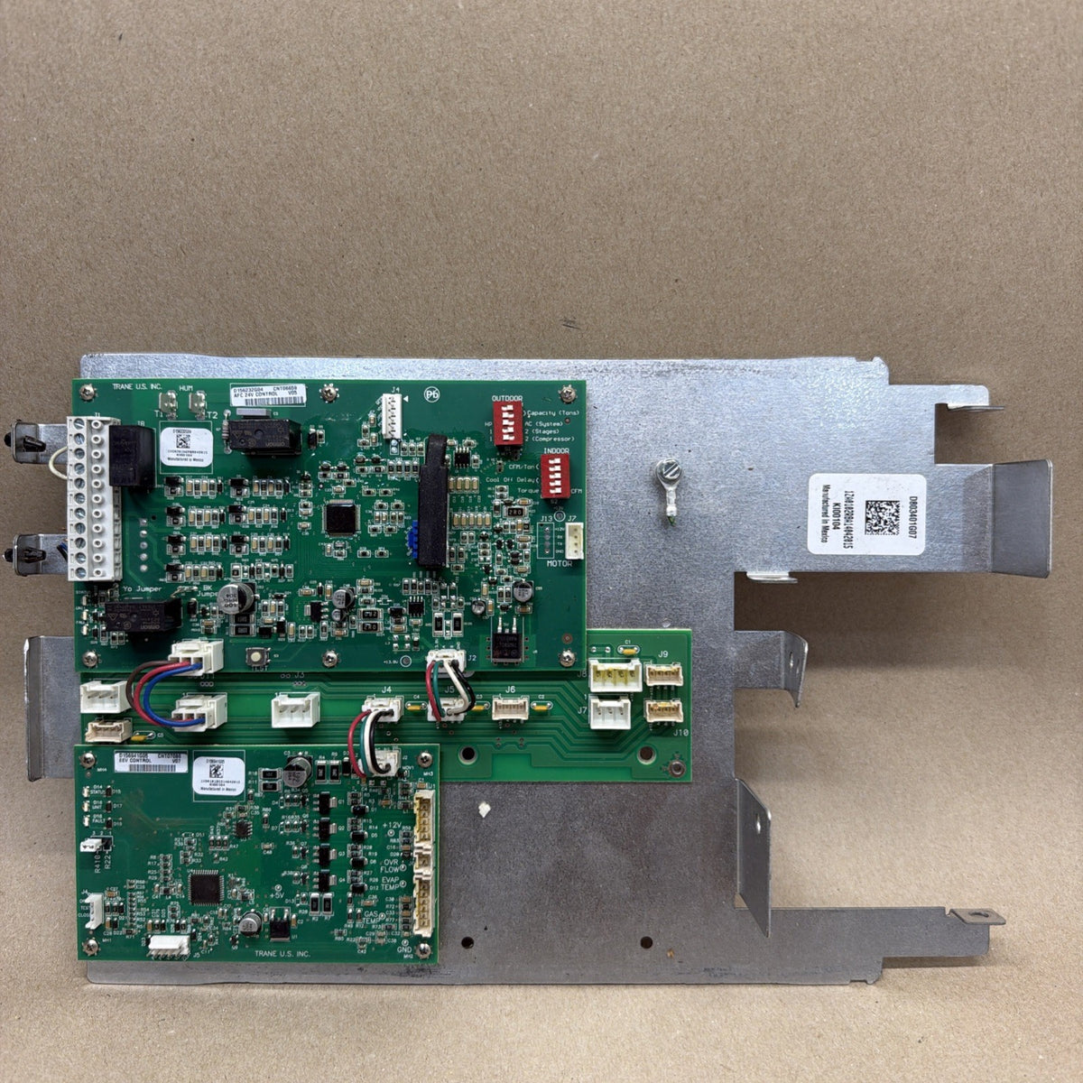 Trane D803401G07 Complete Control Board w/ Back Panel K100104 CNT07086
