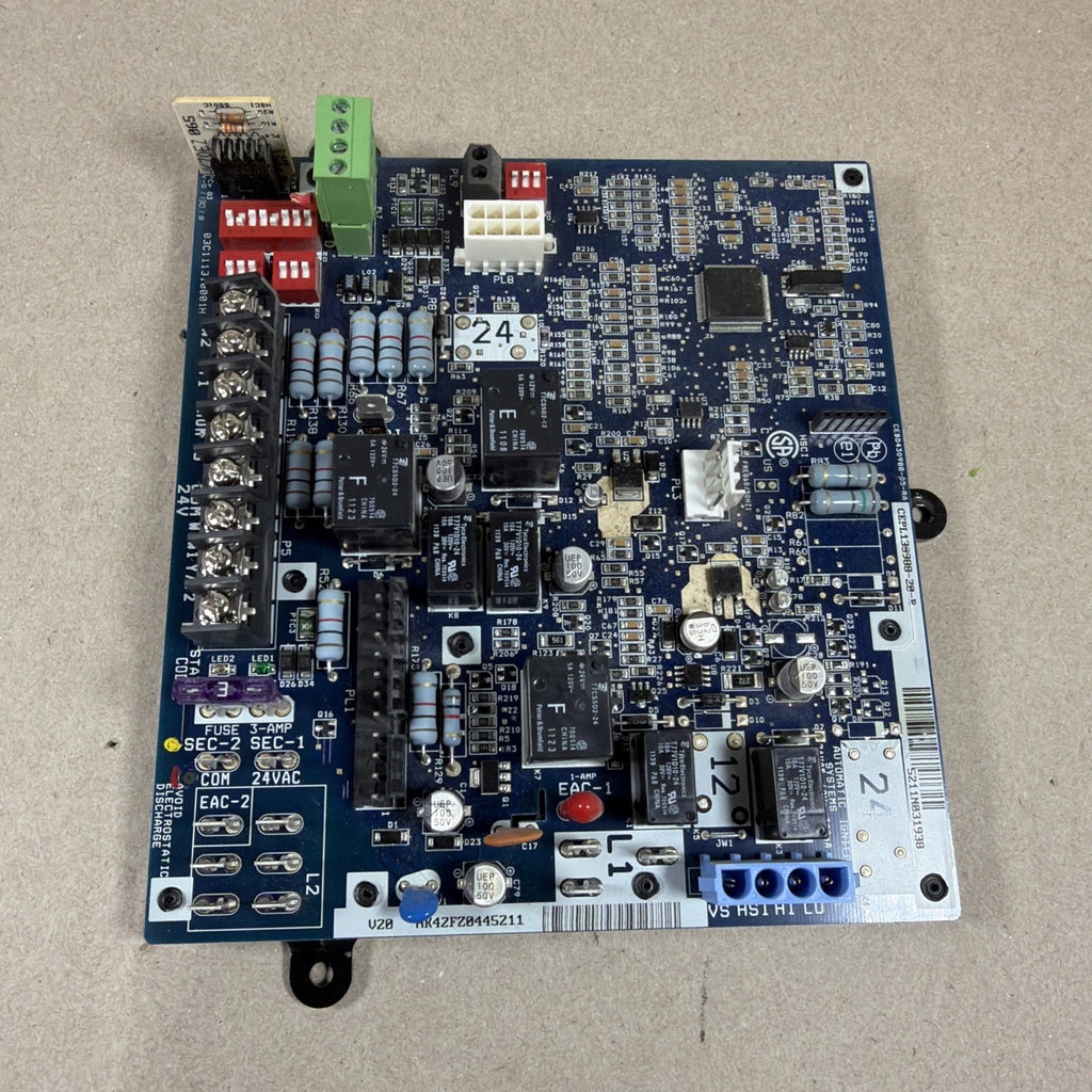CEBD430988-05-RA HK42FZ044 CEPL130988-20-B OEM control board Carrier Furnace B26