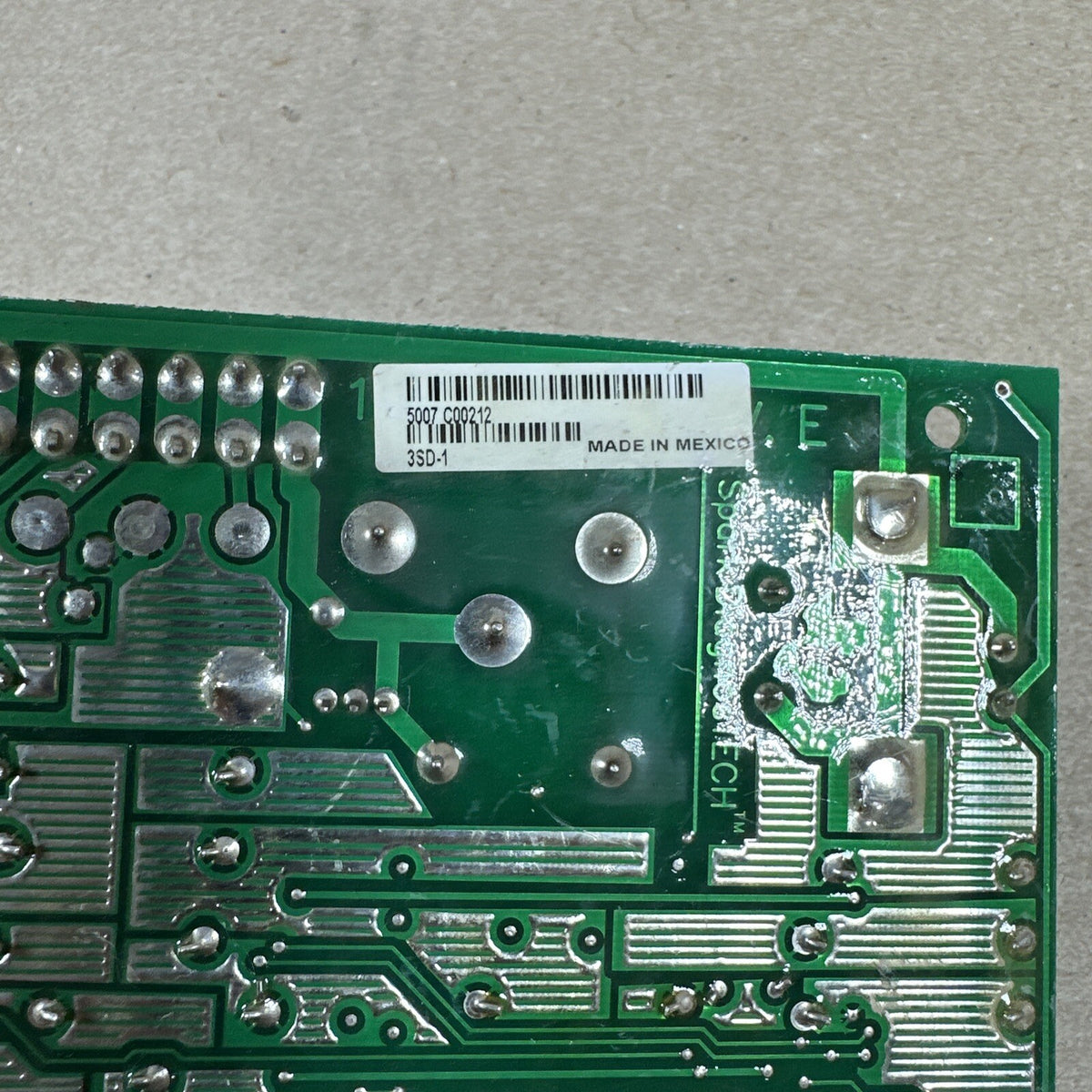TESTED🔥 TRANE D672386P01 Furnace Control Circuit Board used (A276)