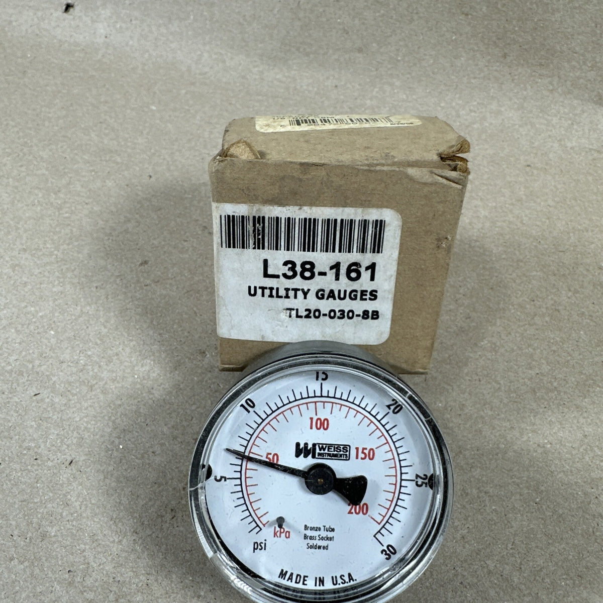 Weiss Instruments L38-161, Utility Pressure Gauge, 0-30 kPa, TL20-030-8B
