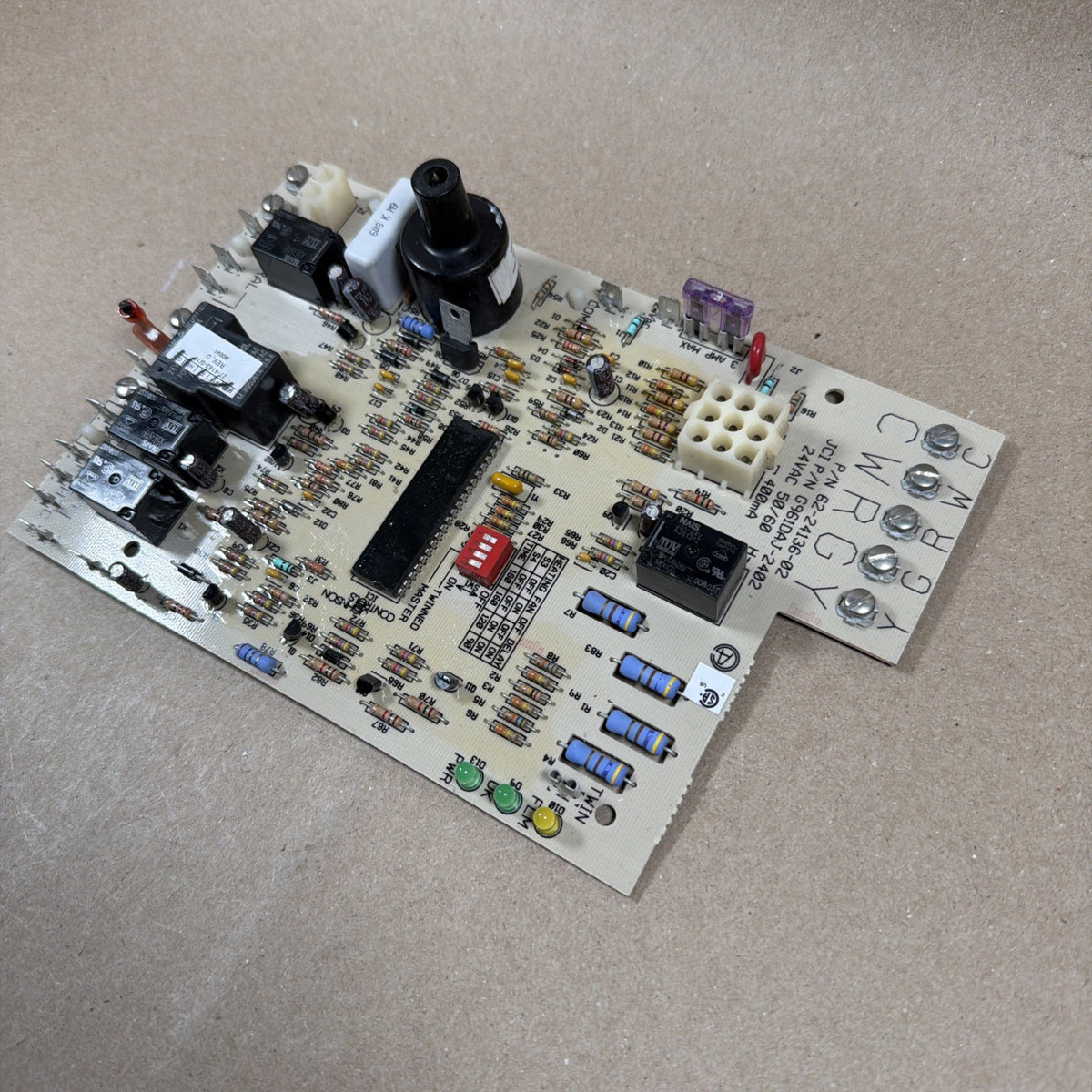 🔥🔥 Rheem 62-24136-02 Johnson Controls G961DAJ-2402 Furnace Circuit Board