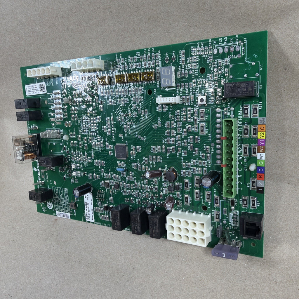 TESTED🔥. PCBKF105 Goodman Amana White Rodgers Furnace Control Circuit Board