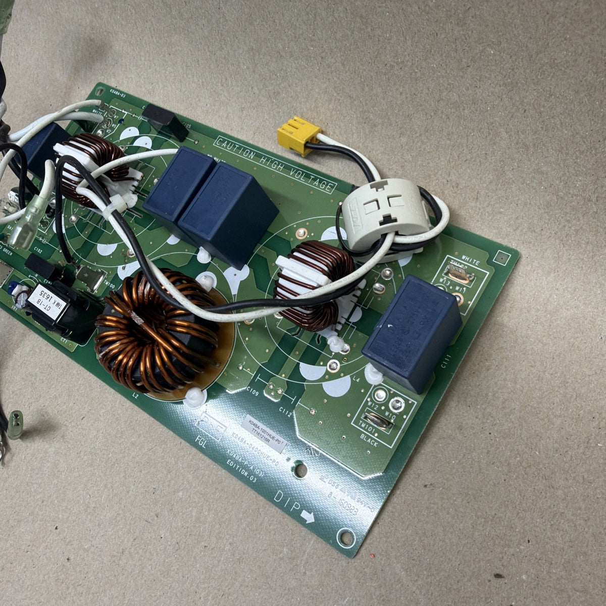 ✅ Fujitsu Outdoor HVAC Mini-Split Control Board K04BA-0400HUE-P0, 9705659018