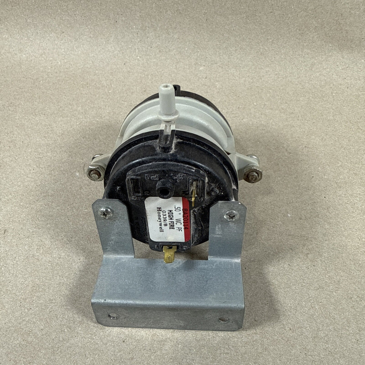 TESTED🔥  Honeywell BA20114 Dual Air Pressure Switch 18M6201. (BIN A)