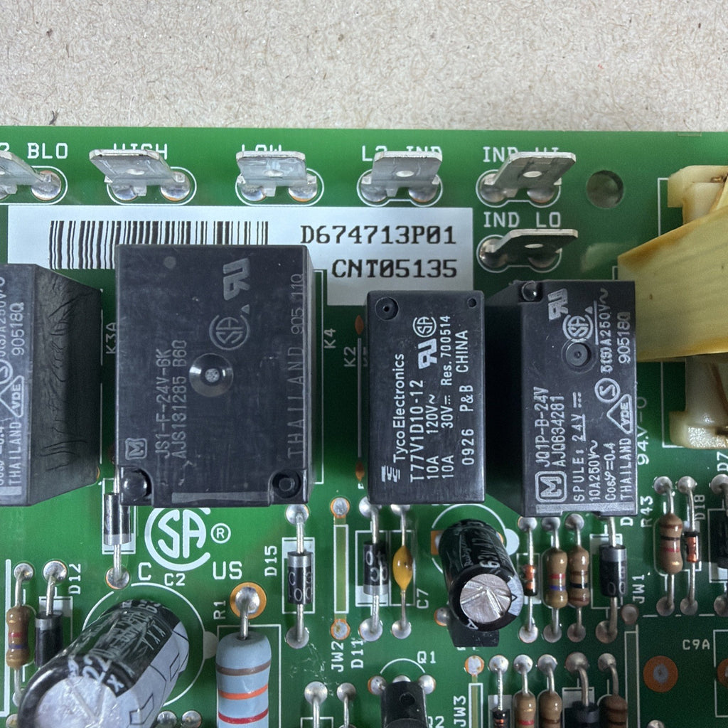 TESTED🔥 1068-83-1211A Trane Circuit control board. D674713P01.    CNT05135