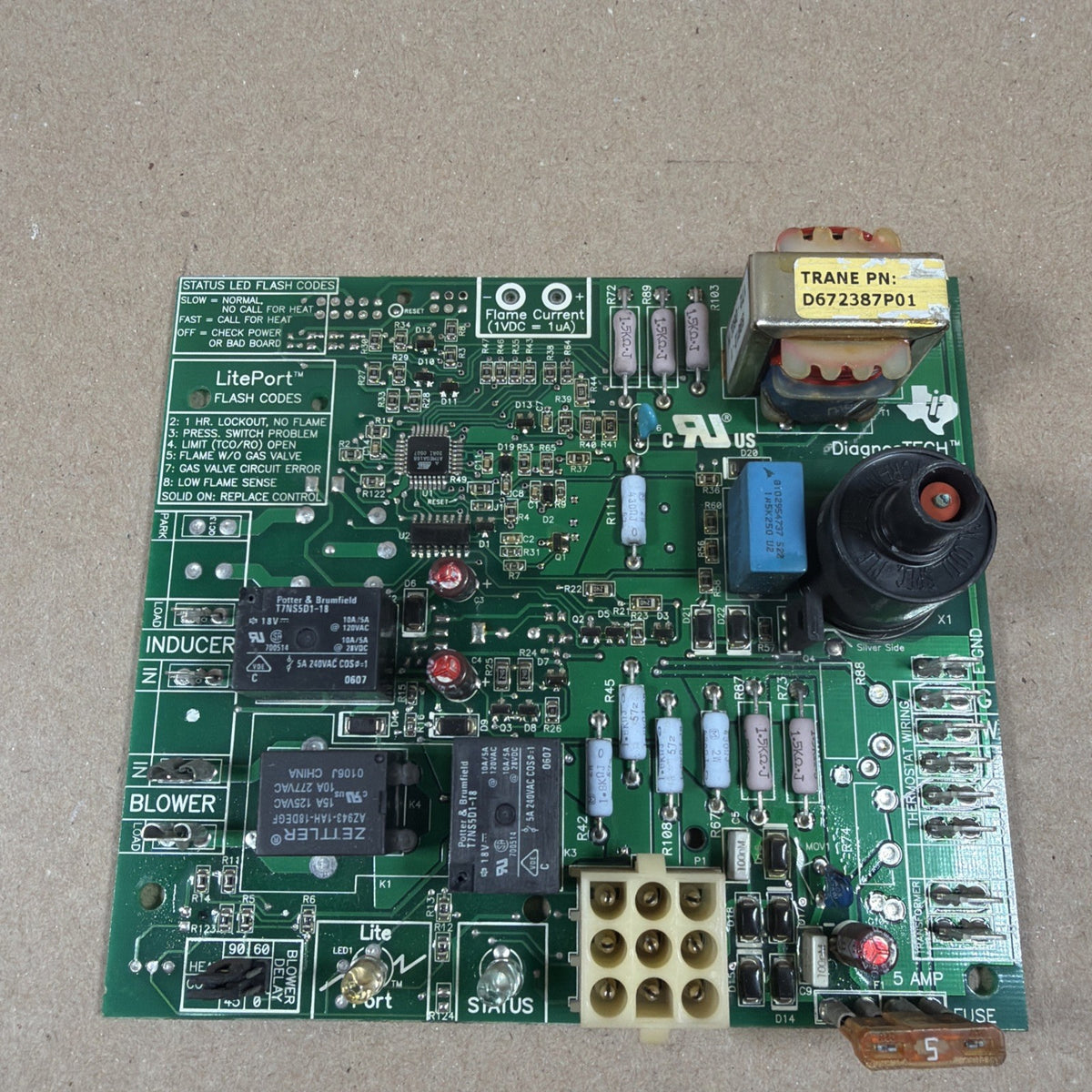 TESTED🔥 TRANE D672387P01 Furnace Control Circuit Board