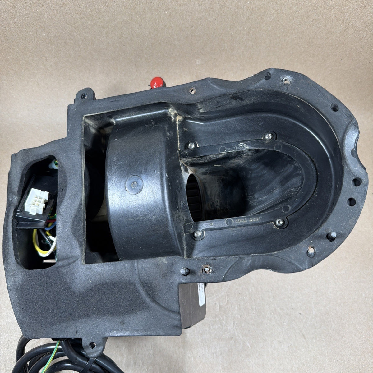 🔥 Bradford White AP18952B Fasco 70583132 Water Heater Inducer Blower Motor