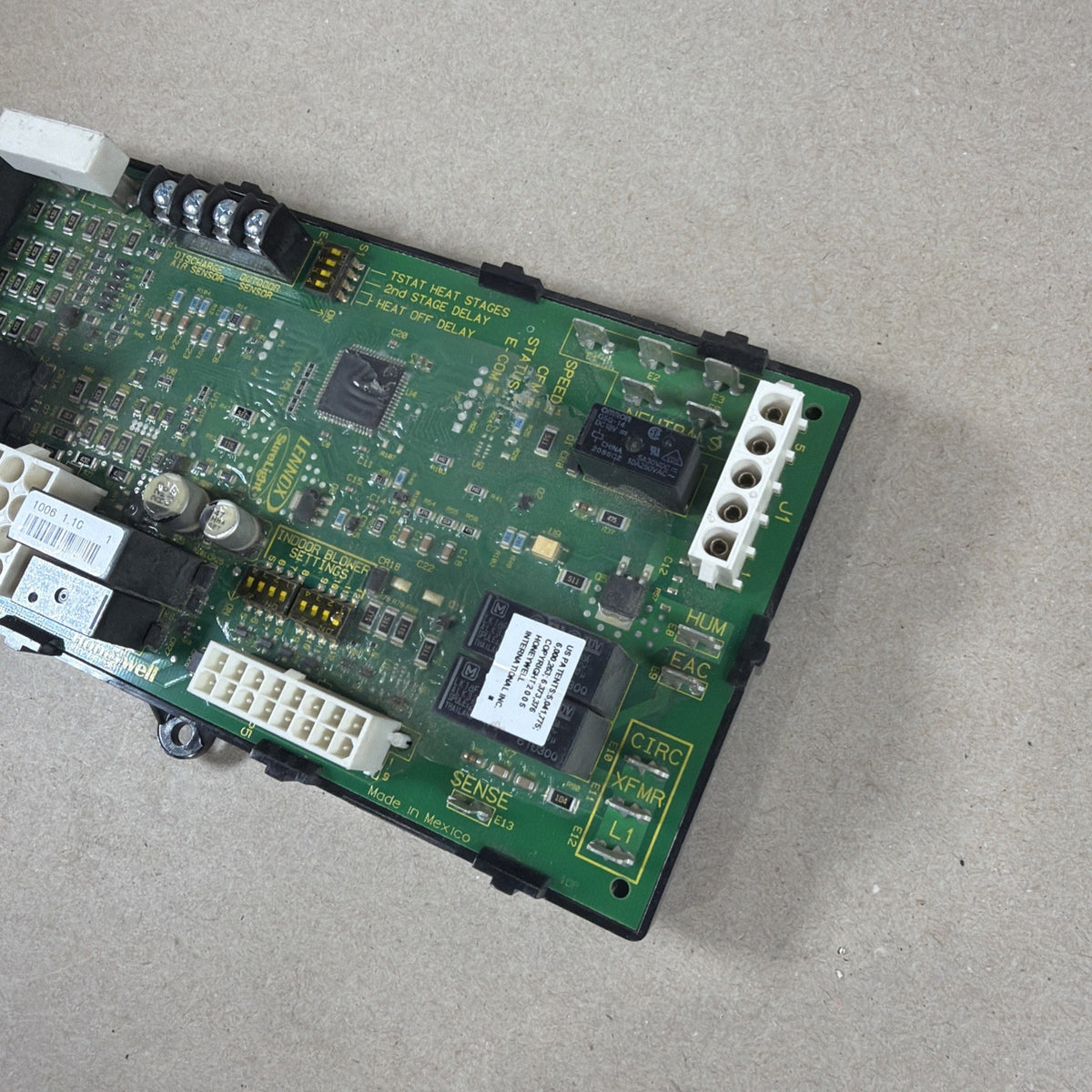 TESTED✅  LENNOX 100870-01 Furnace Control Board Honeywell S9230F1006 SureLight