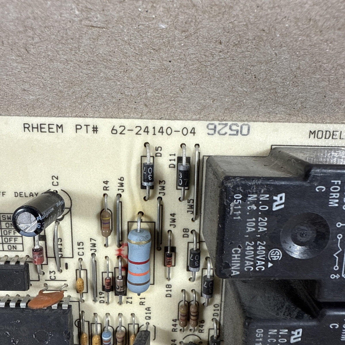 RHEEM RUDD 1028-83-9282B FURNACE CONTROL CIRCUIT BOARD 62-24140-04 1028-928 G207