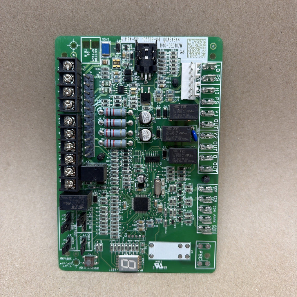 TESTED🔥 LENNOX 1184-83-501  1184-501   103369-04 Heat Pump Control Board 10T56