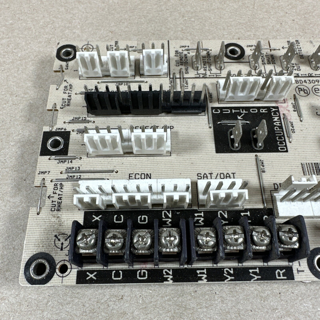 HK50AA049 CEPL130904-01-R CEBD430904-02-RA Carrier RTU OEM control Board (F56)