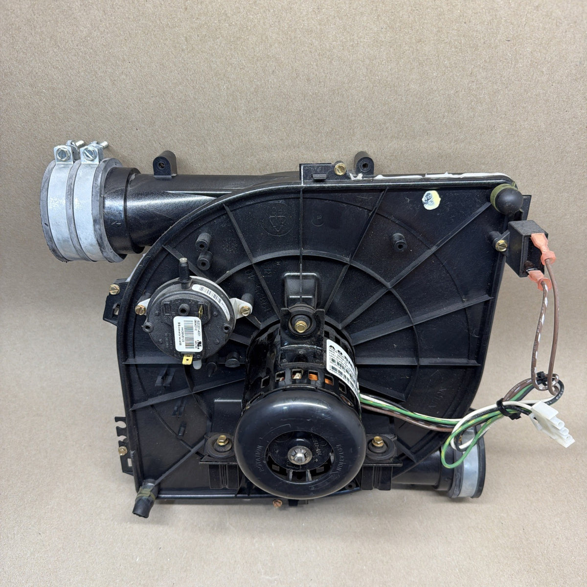 ✅ A.O. SMITH JE1D013N Carrier Bryant Draft Inducer Blower HC27CB119