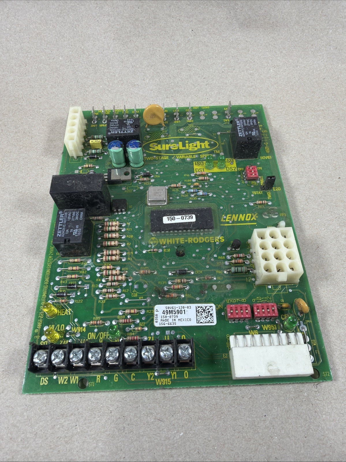 LENNOX WHITE RODGERS.  18M9901 FURNACE CIRCUIT BOARD 50V61-120-02  150-0739 (G3)