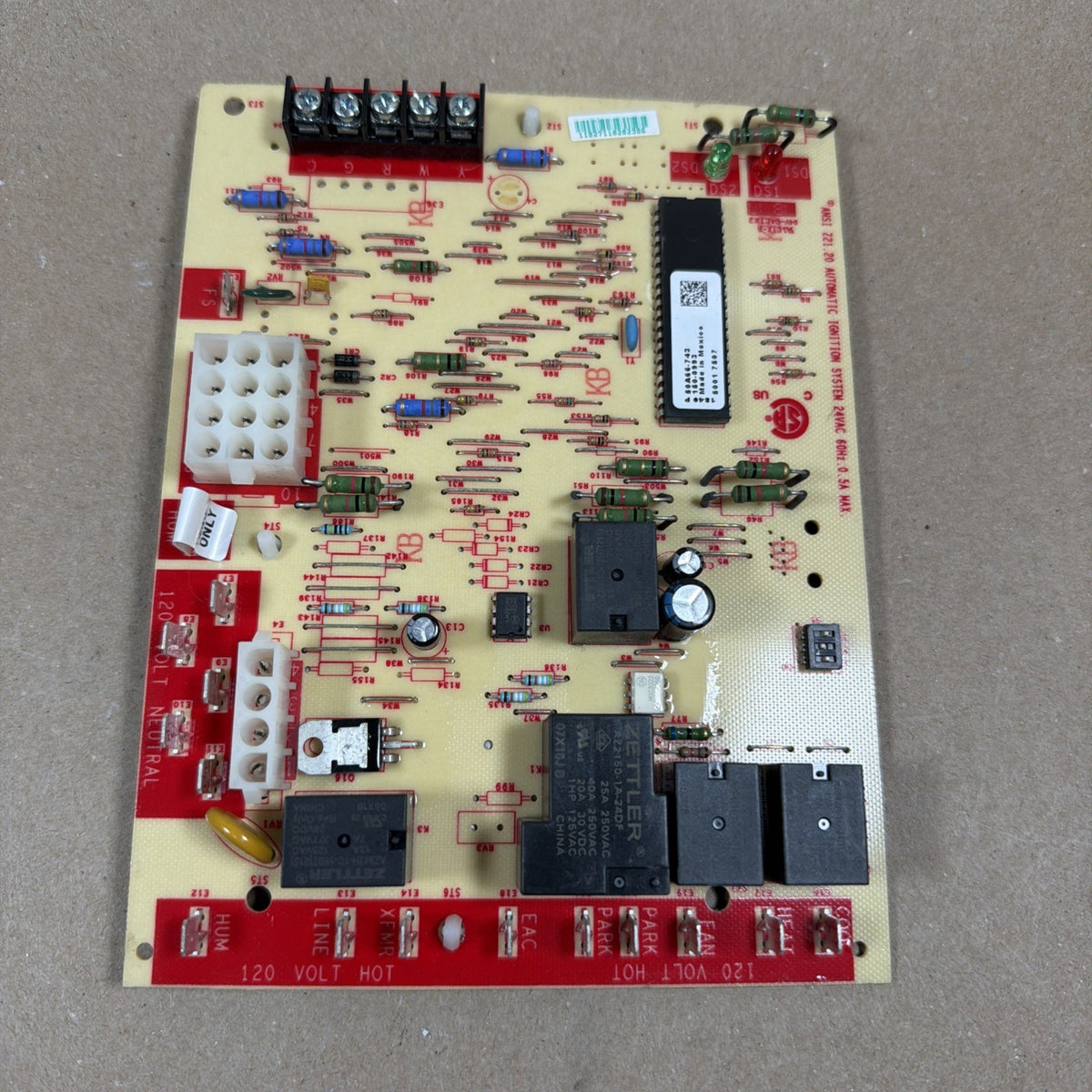 LENNOX 50A66-743 SureLight White Rodgers Control Circuit Board 150-0993
