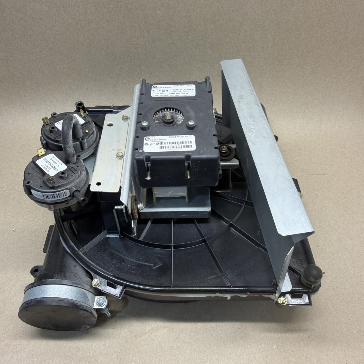 ✅ Carrier 5SME44JG2006D HC23CE116 PHC23CE116 Draft Inducer Assembly
