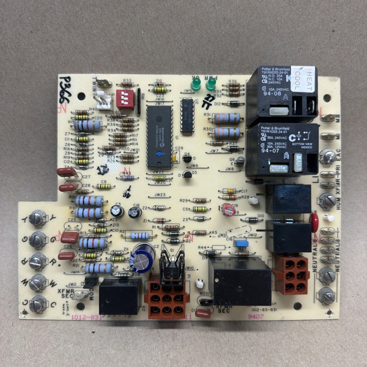 ✅ Rheem Ruud Weather King 1012-83-831 Furnace Control Circuit Board 62-22694-11