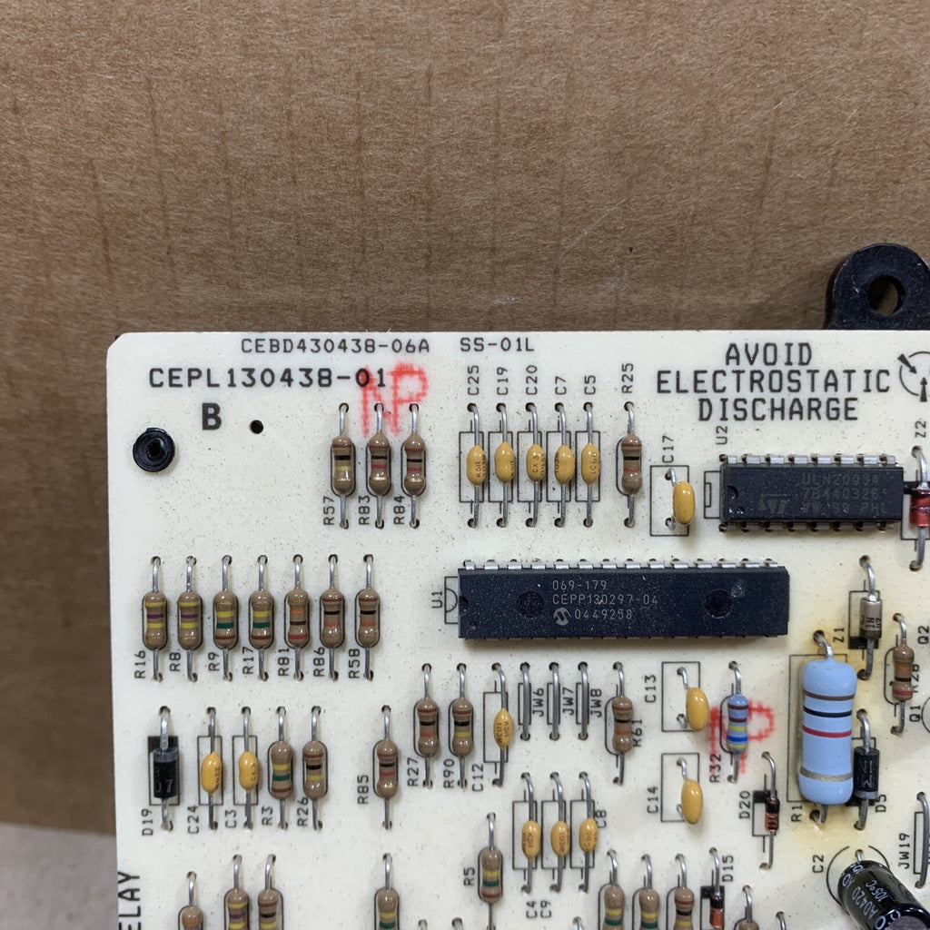 Carrier Bryant CEPL130438-01 Control Circuit HK42FZ013 CEBD430438-08A