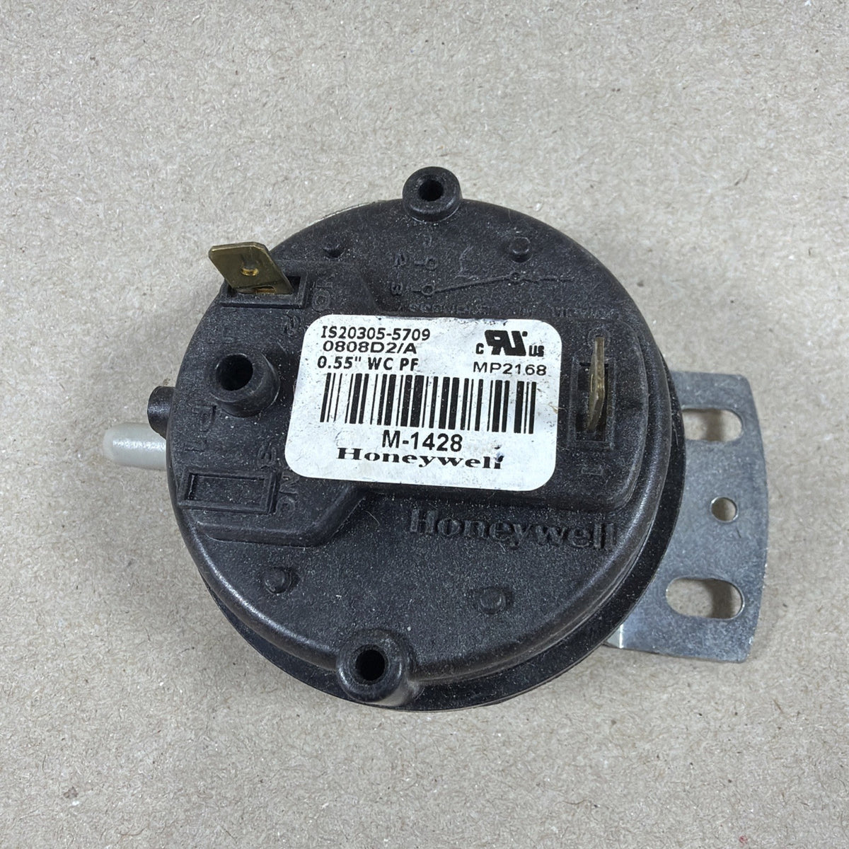 🔥🔥. Pressure Switch |  IS20305-5709. Honeywell  M-1428.  0.55” WC PF. (Bin C)