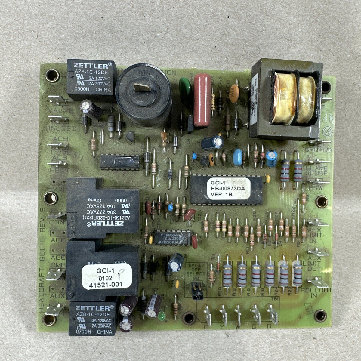LENNOX NOVAR GCI-1 HB-00873DA 87J5101 Rev D 41521-001 Furnace Cont. Board (H65)