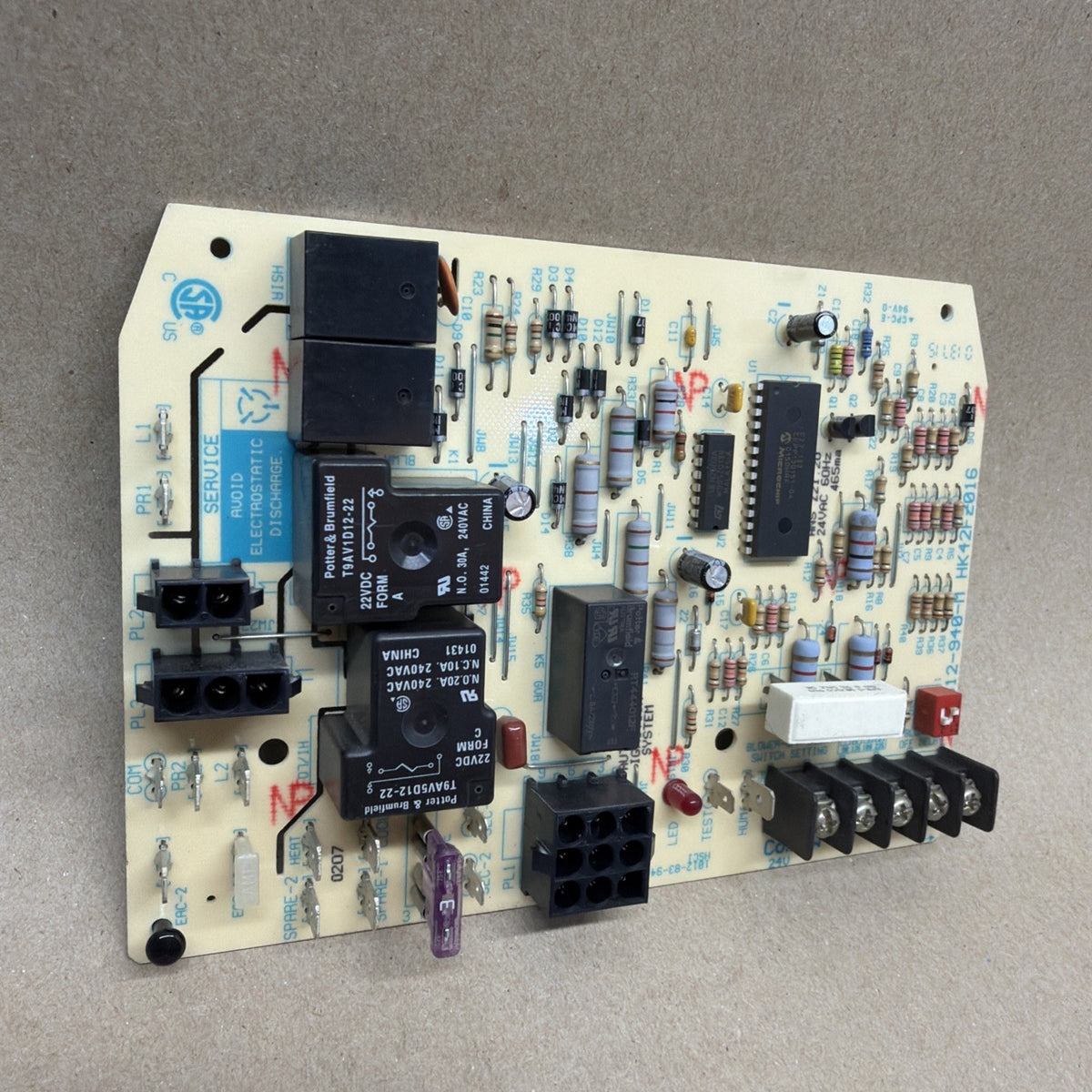 TESTED🔥 Carrier Bryant 1012-940-M |. HK2FZ016 Furnace Control Board