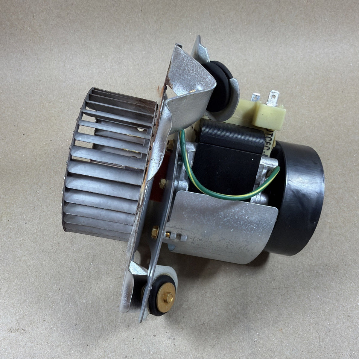 Furnace Inducer Blower Motor CARRIER HC21ZS123 Sungshin IS-3240UTCFC-AL