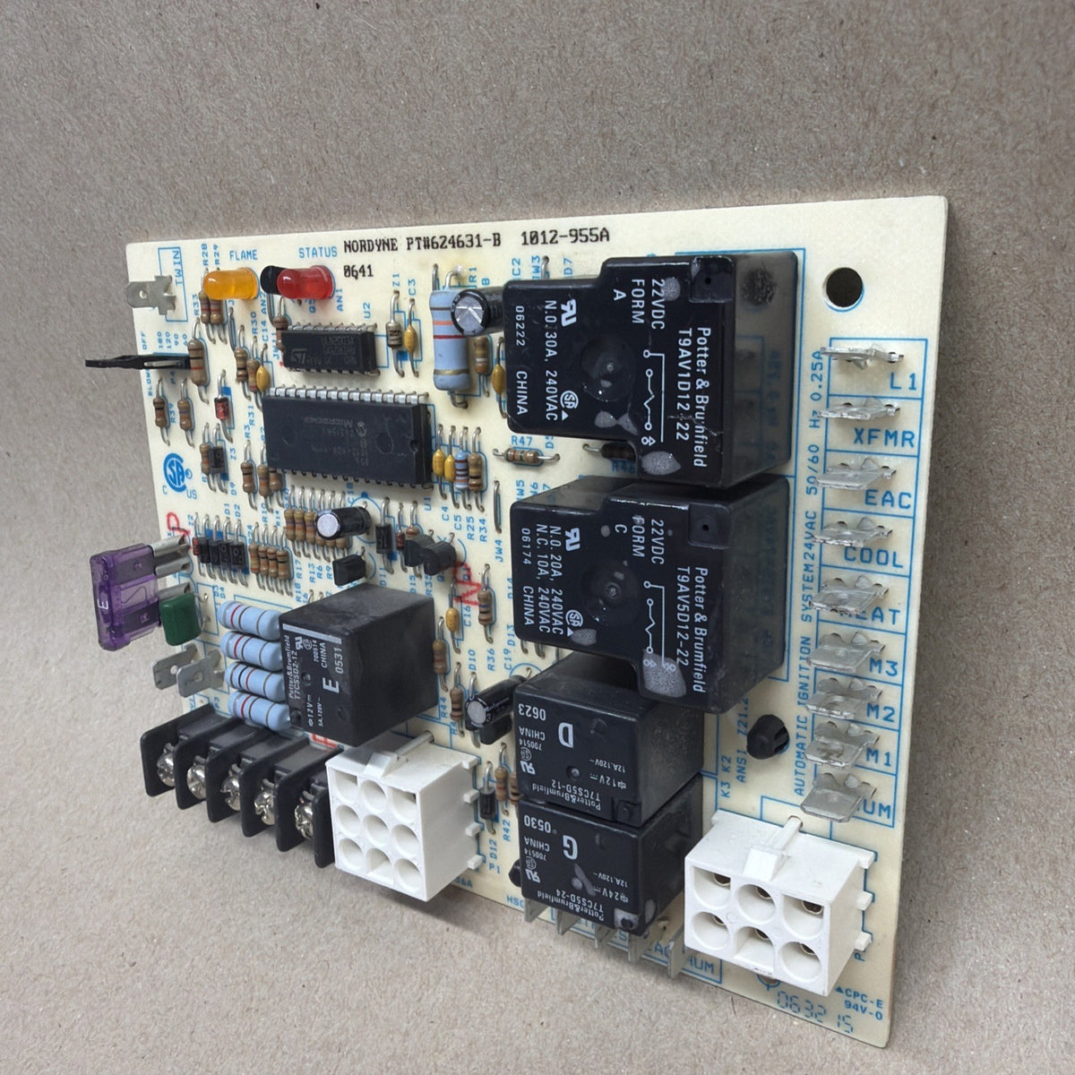 TESTED🔥 OEM Nordyne Kelvinator 624631-B Control Board 1012-955A 1012-83-9556A