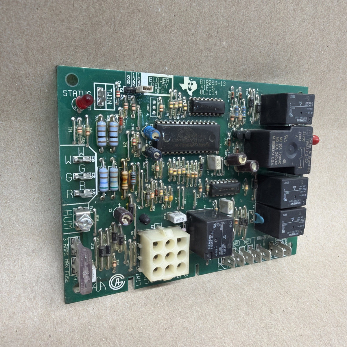 TESTED🔥 Goodman B18099-13 4IF-5 BL:C14 Furnace Control Circuit Board