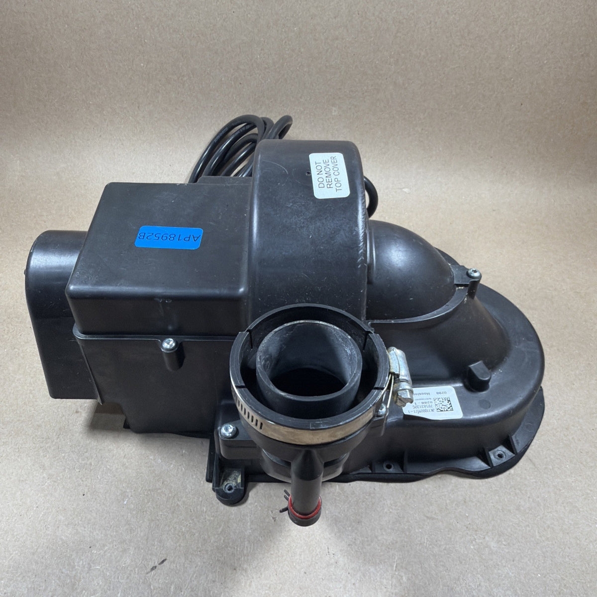 🔥 Bradford White AP18952B Fasco 70583132 Water Heater Inducer Blower Motor