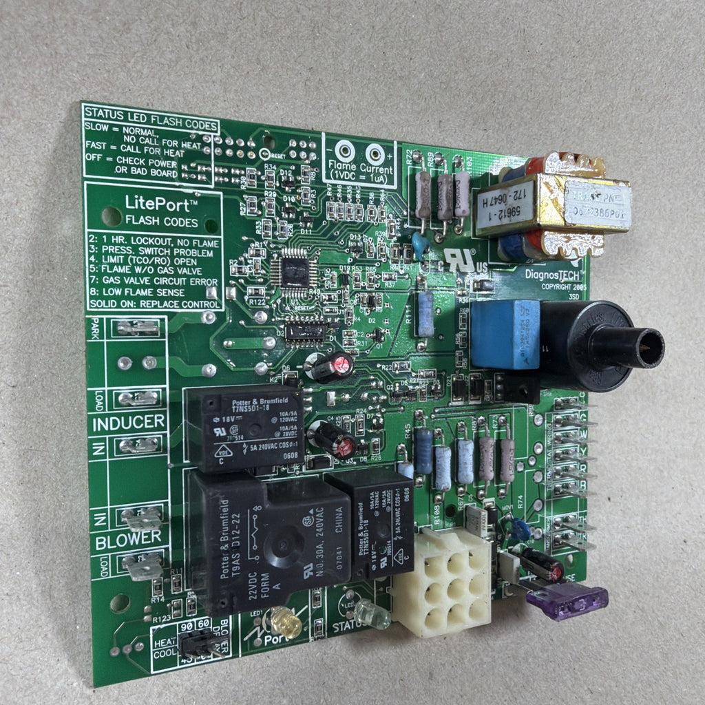 TESTED🔥🔥 TRANE D672386P01 Furnace Control Circuit Board  (H40