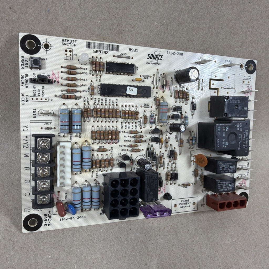 🔥🔥 Honeywell 1162-200 Furnace Control Circuit Board 509742 1162-83-200A