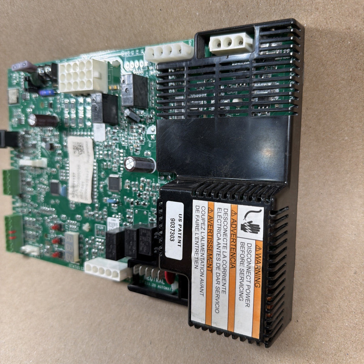 Goodman White Rodgers PCBKF301 Control Circuit Board 50L44-290-04. 0130F01137